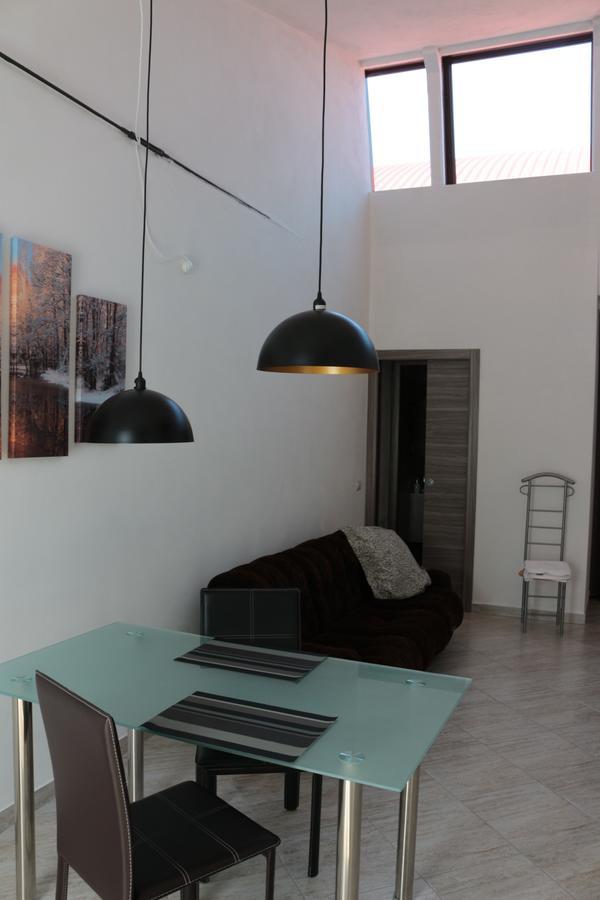 Paradeisos Residence Sas Somma Lombardo Exteriér fotografie