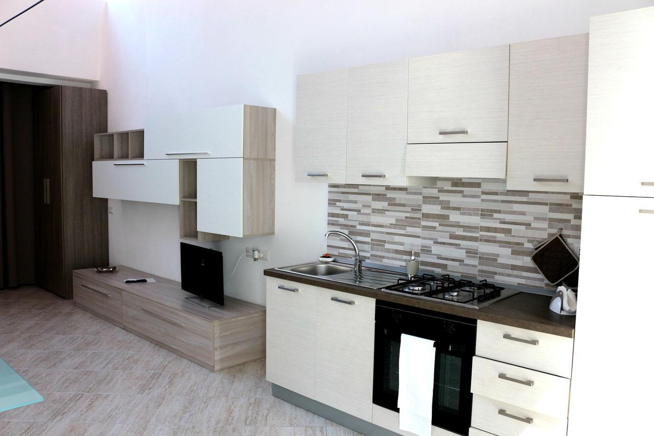 Paradeisos Residence Sas Somma Lombardo Exteriér fotografie